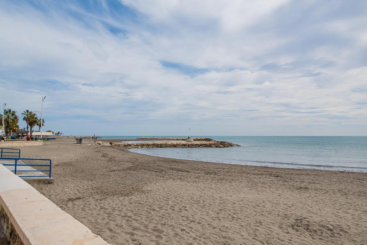 Malagaonbeach 1 - Two Bedrooms - Up To 3 People - 10 Meters * Malaga