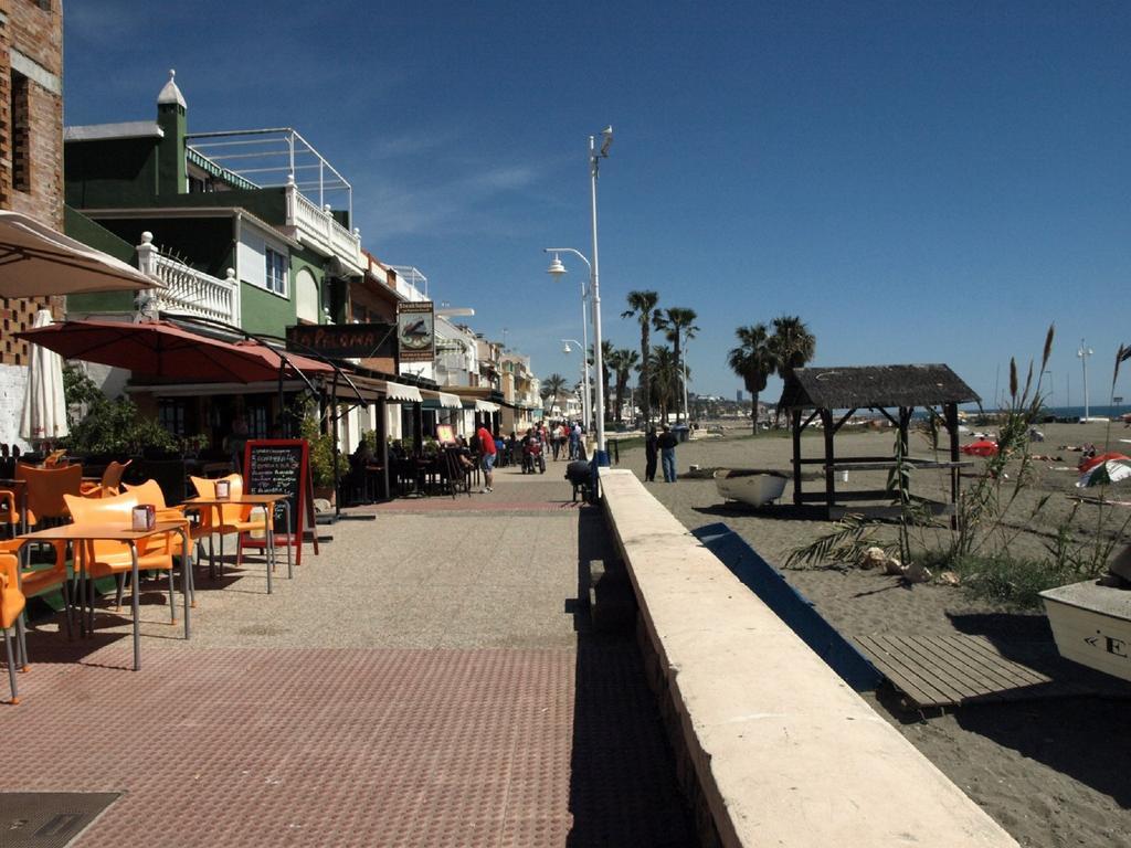 Malagaonbeach 1 - Two Bedrooms - Up To 3 People - 10 Meters Apartment Malaga