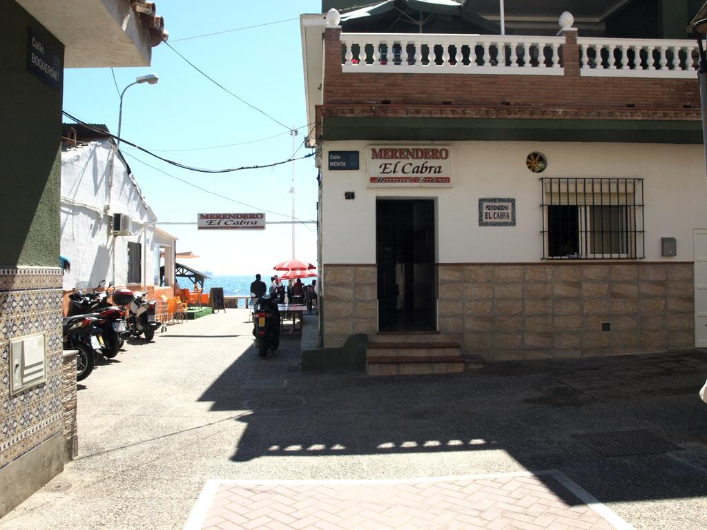Apartment Malagaonbeach 1 - Two Bedrooms - Up To 3 People - 10 Meters