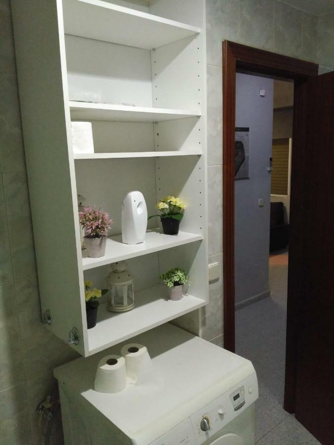 Malagaonbeach 1 - Two Bedrooms - Up To 3 People - 10 Meters * Malaga