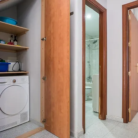 Malagaonbeach 1 - Two Bedrooms - Up To 3 People - 10 Meters Beach Zewnętrze zdjęcie