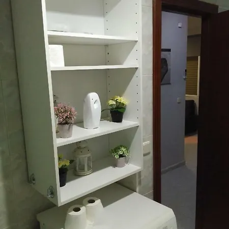 Malagaonbeach 1 - Two Bedrooms - Up To 3 People - 10 Meters Beach Zewnętrze zdjęcie