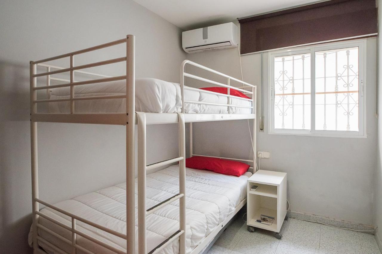 Malagaonbeach 1 - Two Bedrooms - Up To 3 People - 10 Meters Màlaga